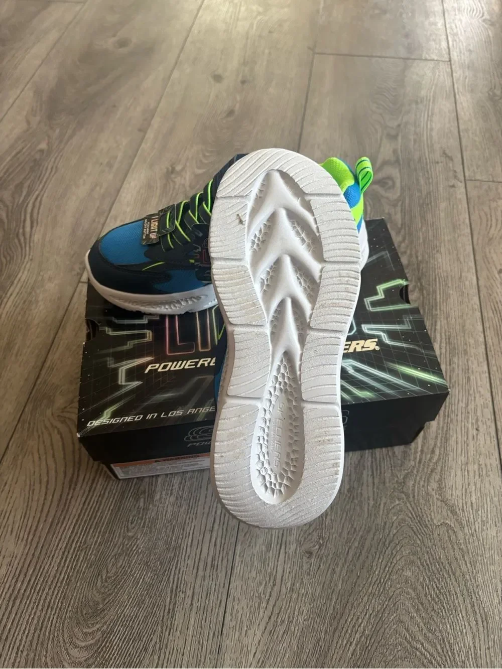 Skechers kids light